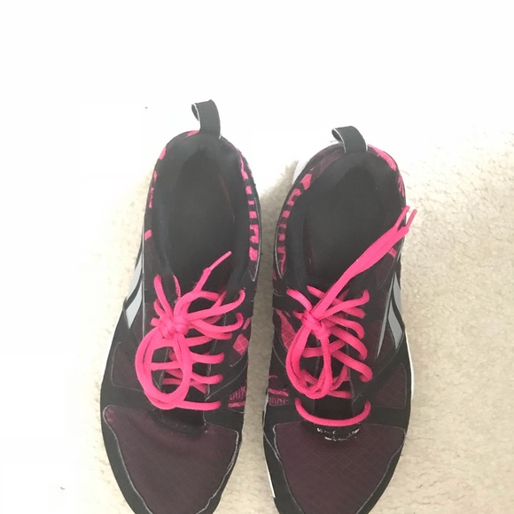 Reebok sneakers - Picture 7 of 8